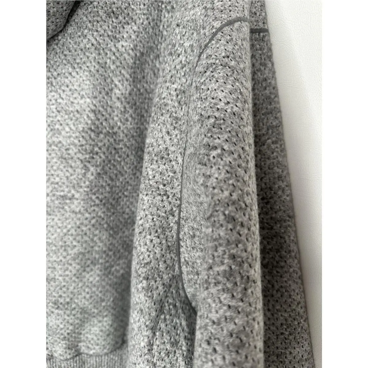 Nike clothing - Gray (UPC: 0196149923031) 5