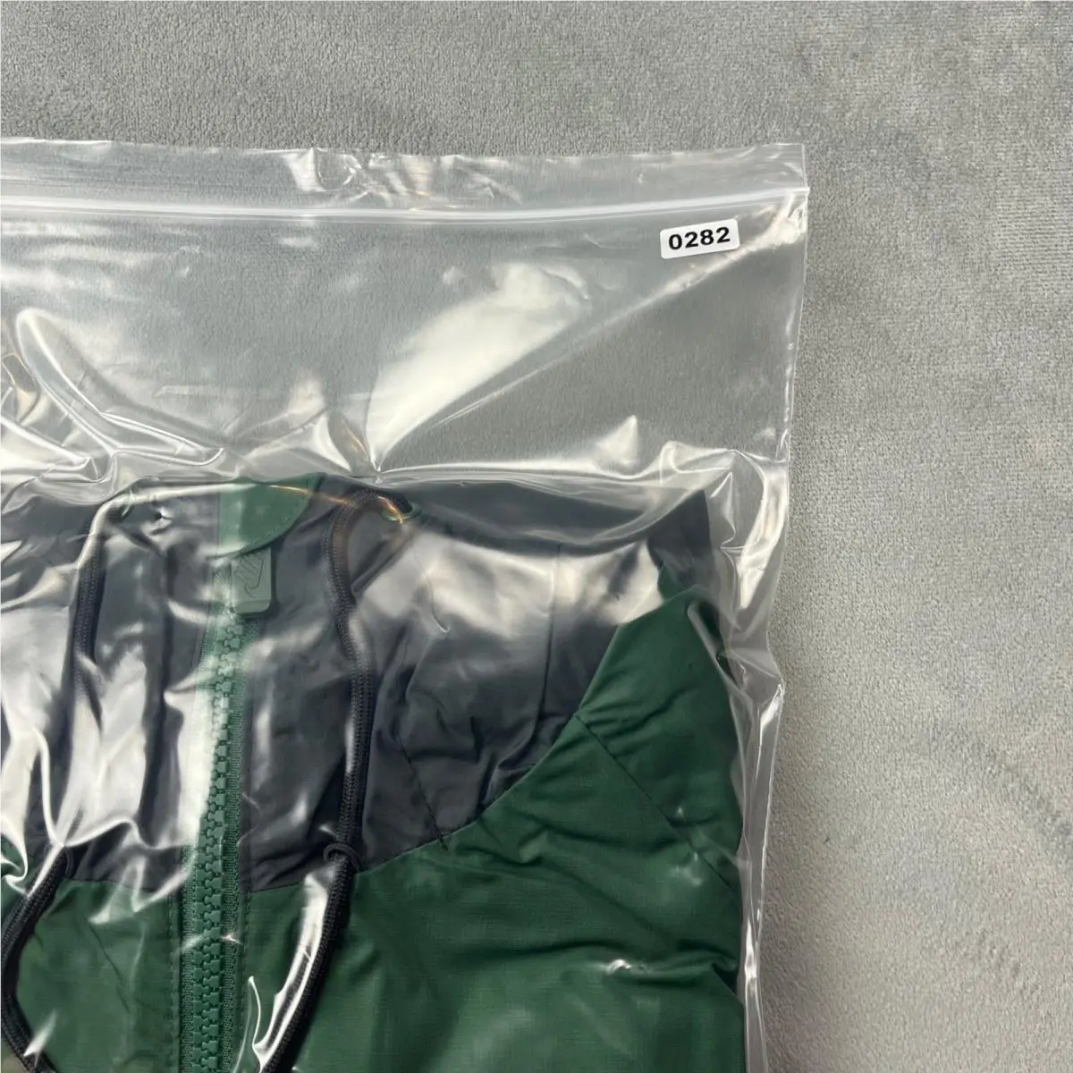 Nike clothing - Windrunner - Windrunner - Green 8