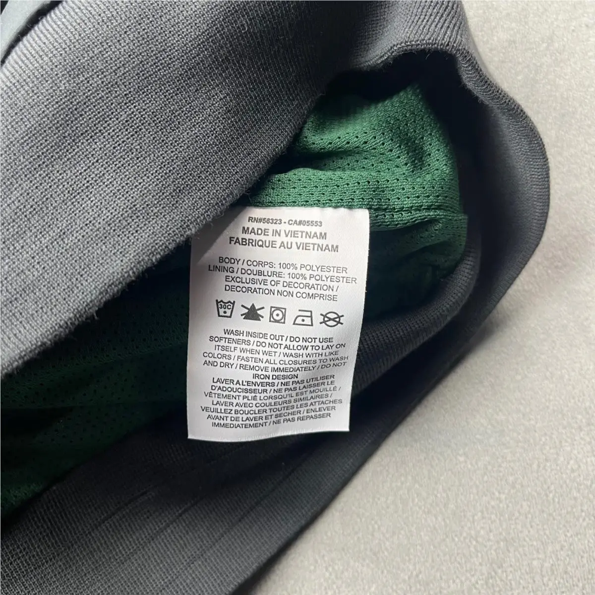 Nike clothing - Windrunner - Windrunner - Green 4