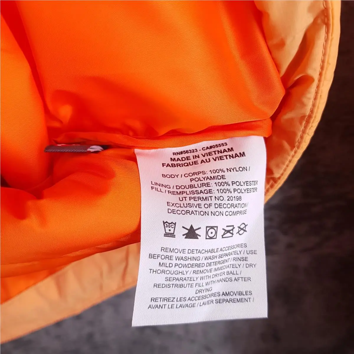 Nike clothing - Orange (UPC: 0198482035501) 5