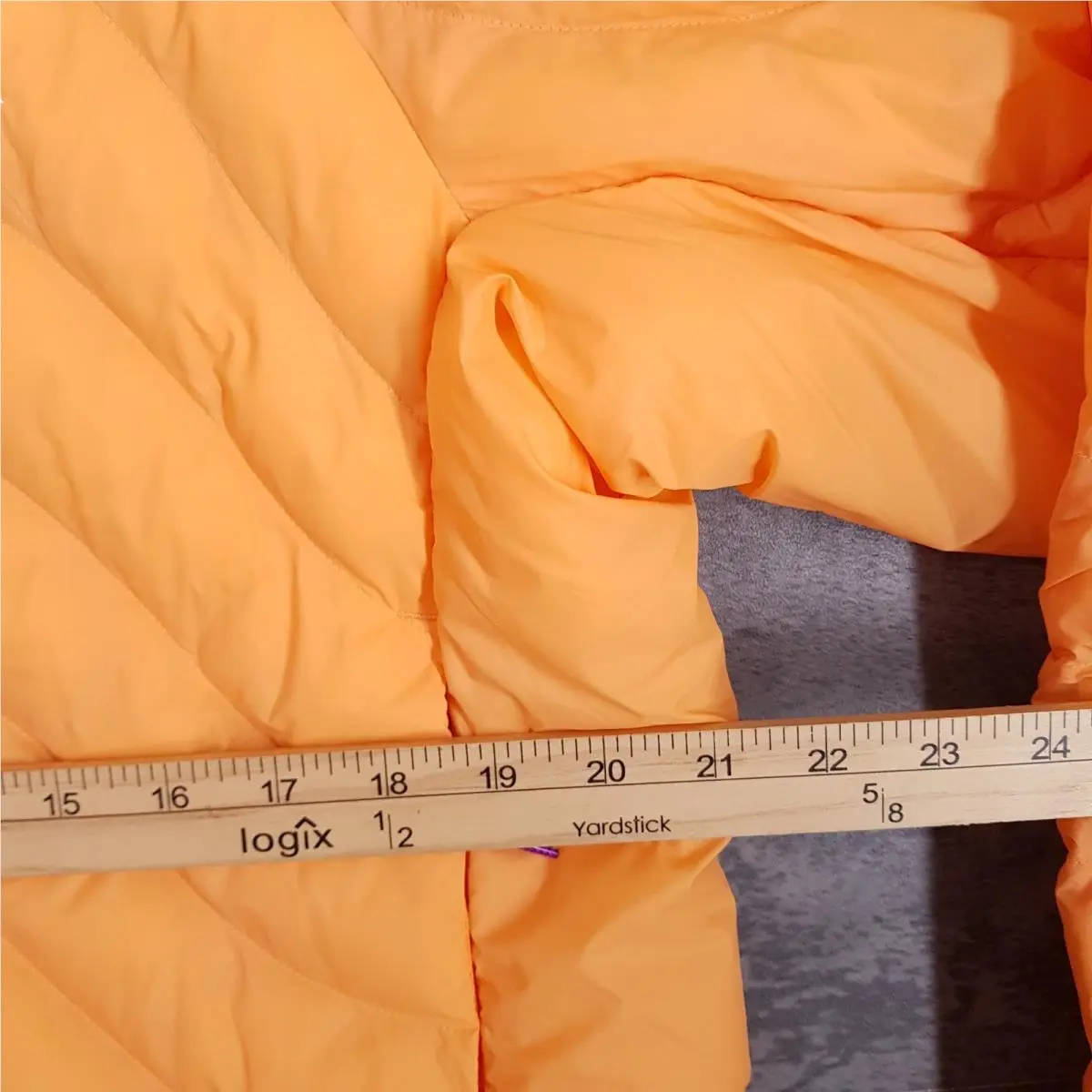Nike clothing - Orange (UPC: 0198482035501) 7