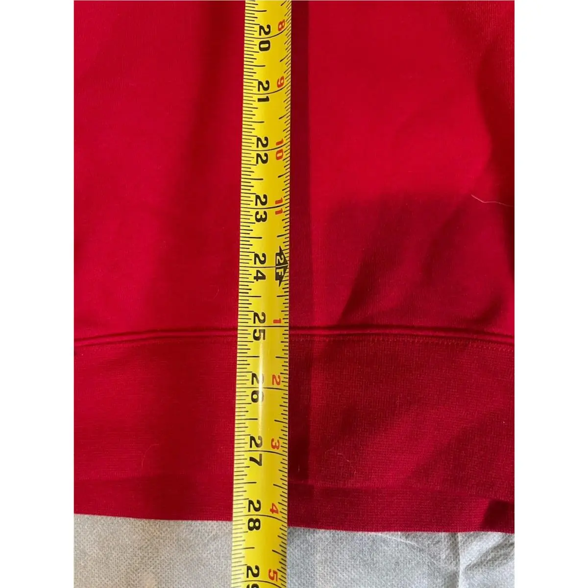 Nike clothing - Red Gold (UPC: 0198424256902) 10