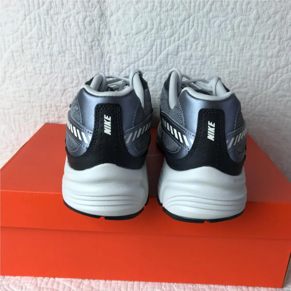Nike shoes - Nike Initiator - Initiator - IB3083-001 - Gray 4