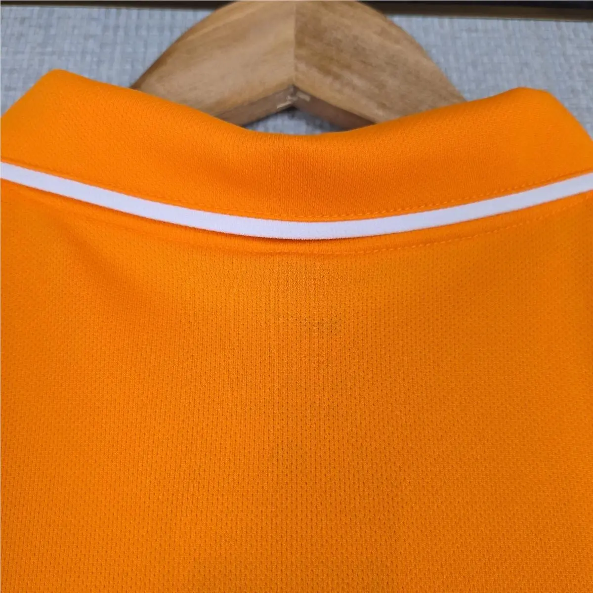 Nike clothing - Nike Dri-Fit - Orange 4