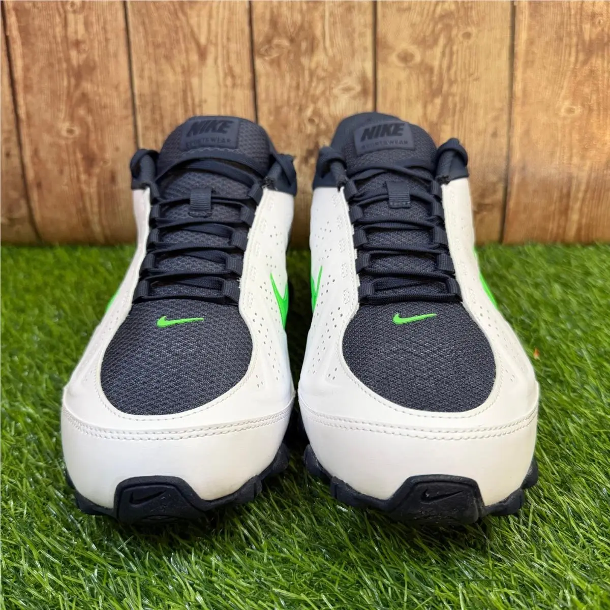 Nike shoes - Nike Reax 8 NSW SL - White 1