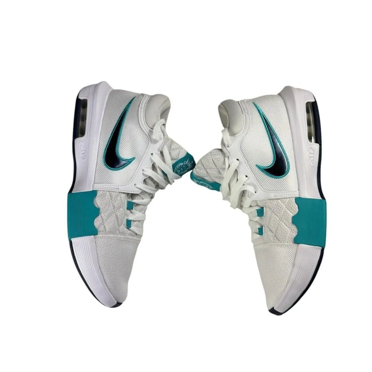Nike shoes - LeBron Witness VIII - LeBron Witness VIII - White 3