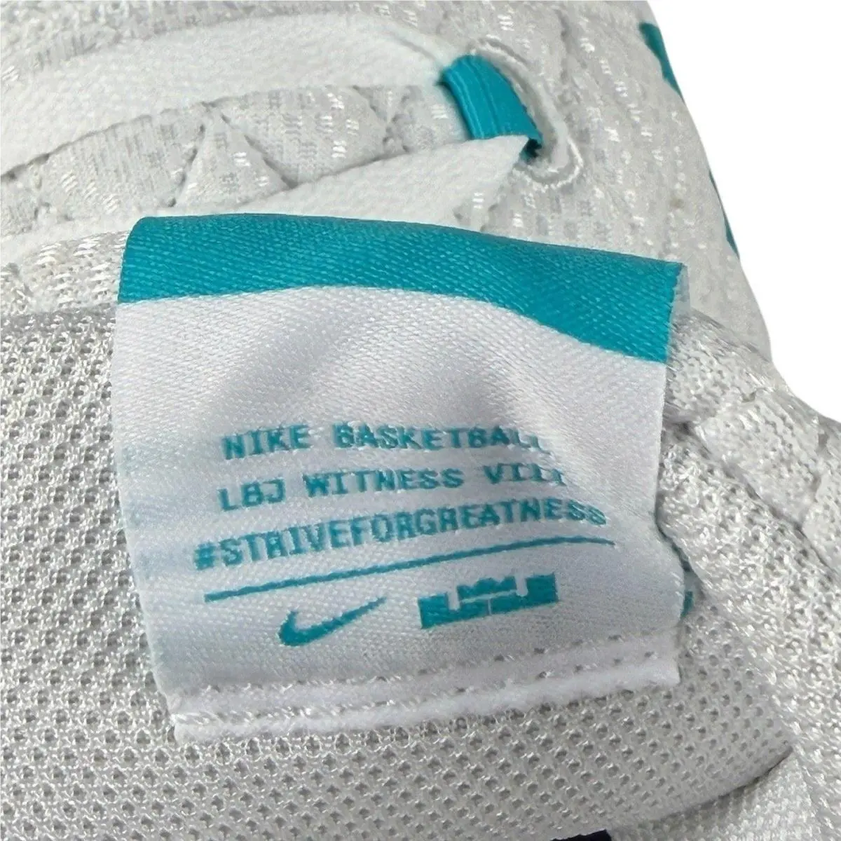 Nike shoes - LeBron Witness VIII - LeBron Witness VIII - White 9