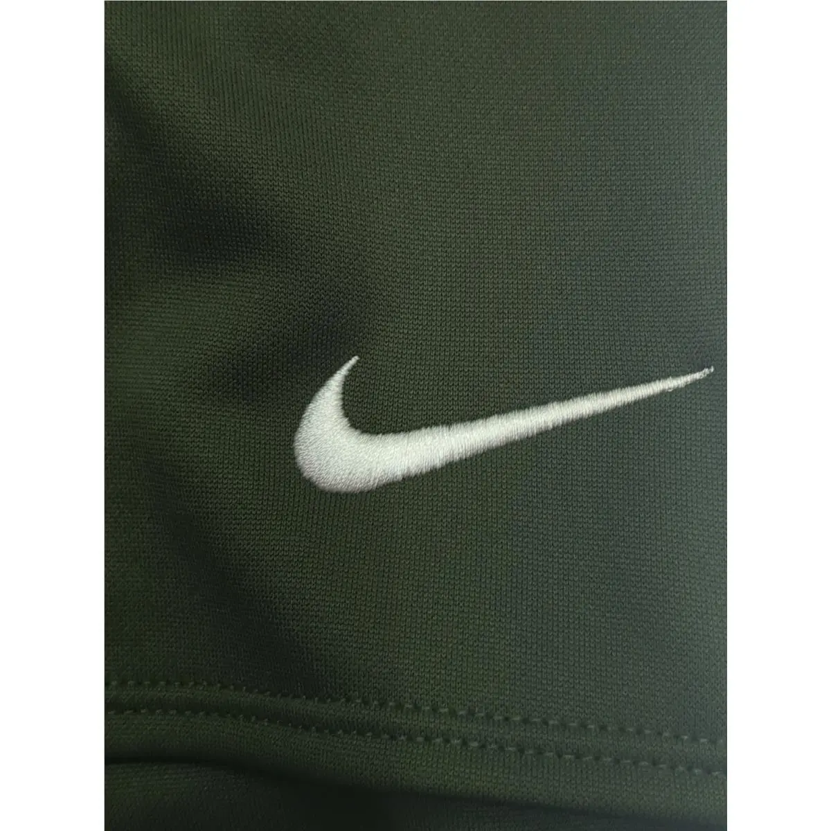 Nike clothing - FQ1162-325 - FQ1162-325 - Green (UPC: 197601031332) 1