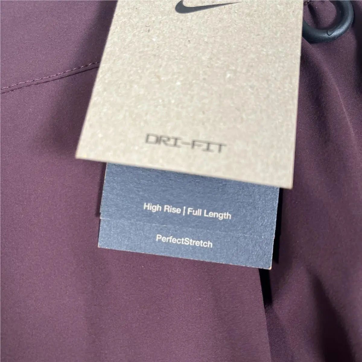 Nike clothing - HM8389 - HM8389 - Burgundy Crush 1