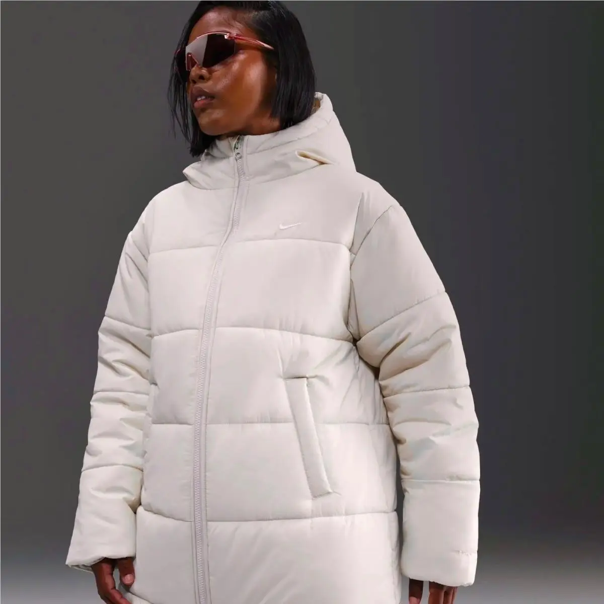 Nike clothing - Ivory (UPC: 198482128302) 1
