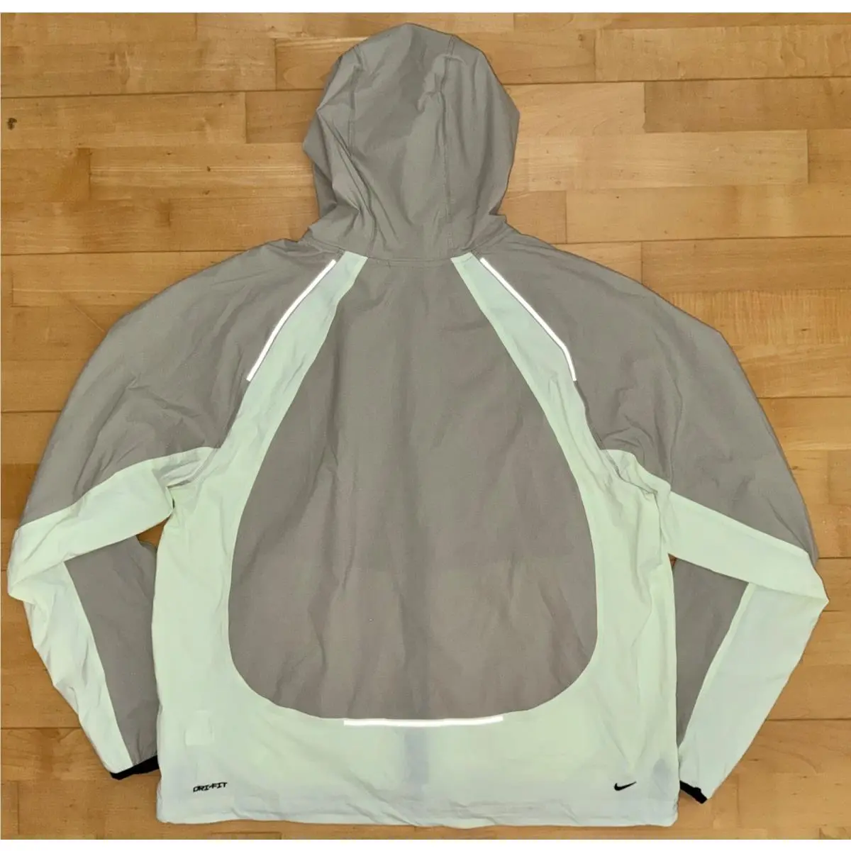 Nike clothing - Nike Tech Windrunner - Tech Windrunner - IU7496-236 - Cream 6