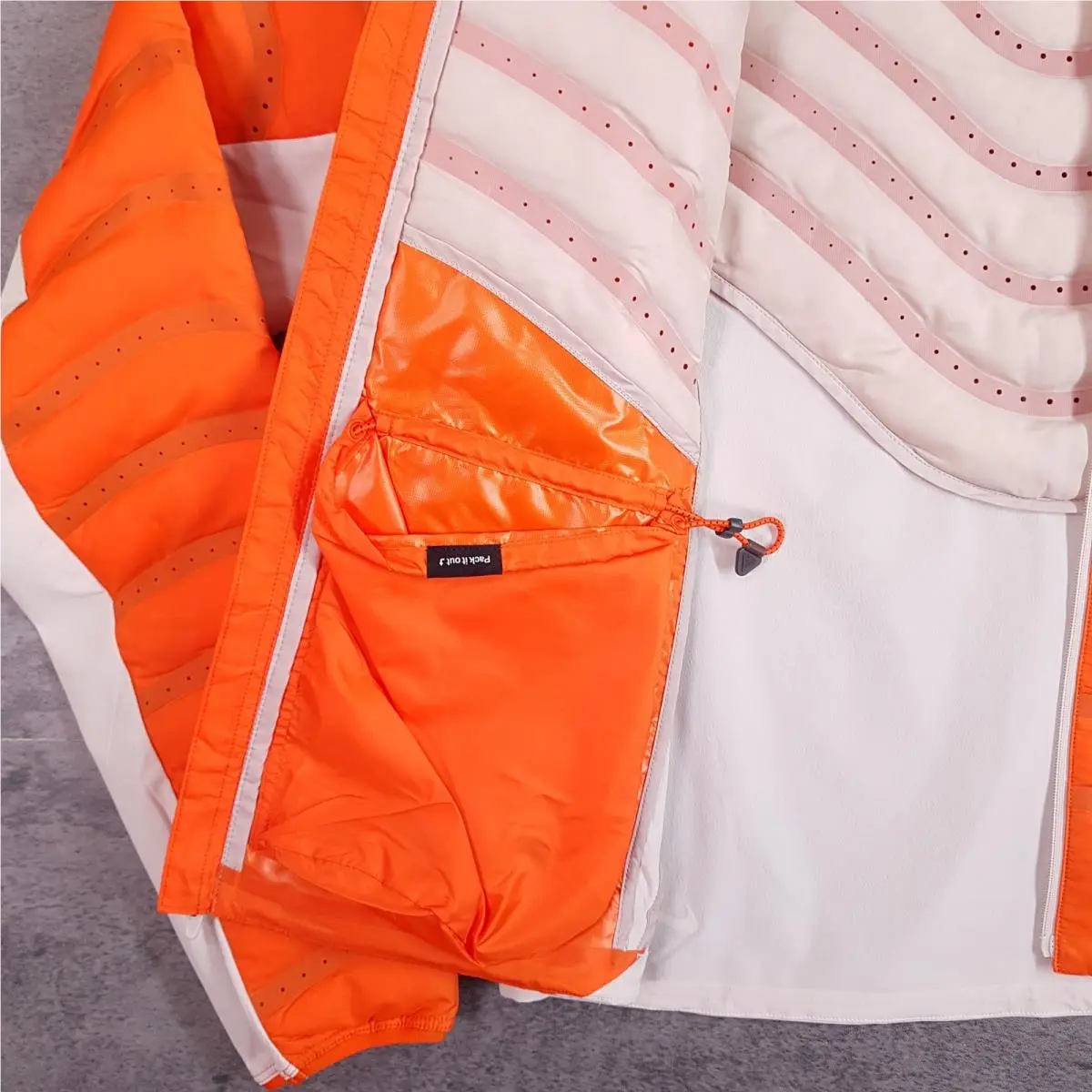Nike clothing - Orange (UPC: 0198488839547) 2