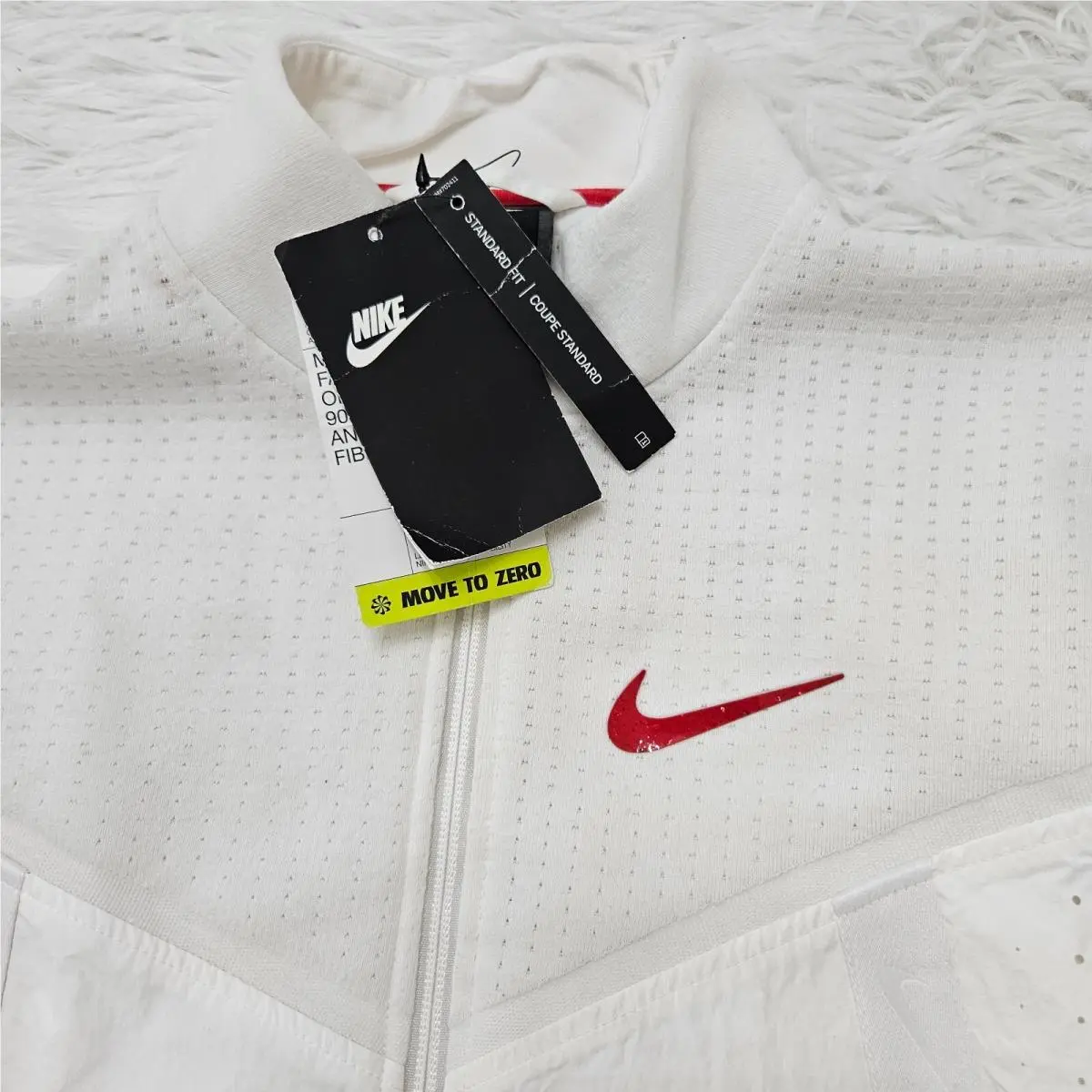 Nike clothing - White 1