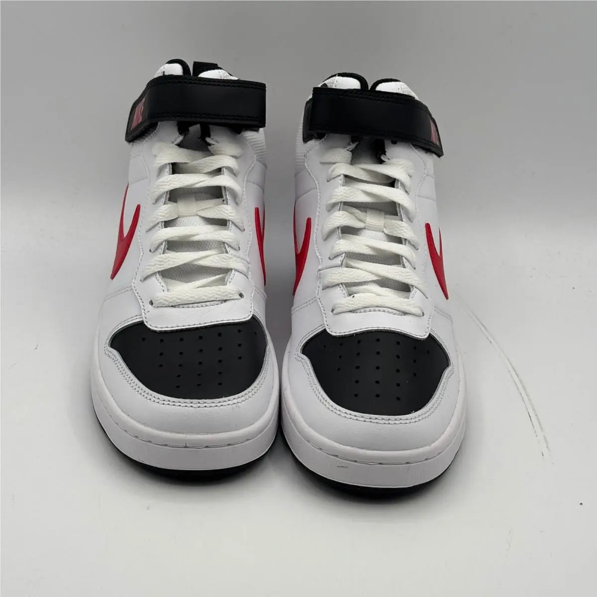Nike shoes - Court Borough Mid 2 (GS) - White 1