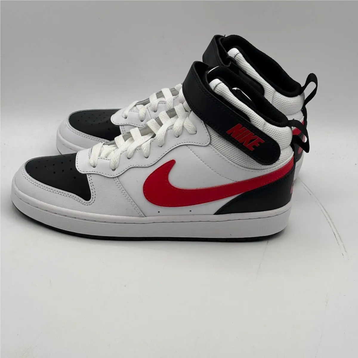 Nike shoes - Court Borough Mid 2 (GS) - White 2