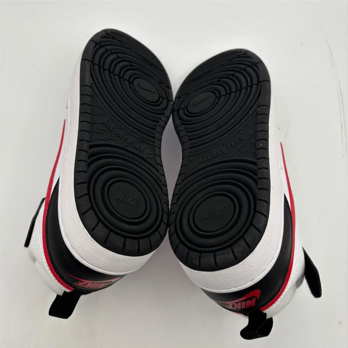 Nike shoes - Court Borough Mid 2 (GS) - White 4
