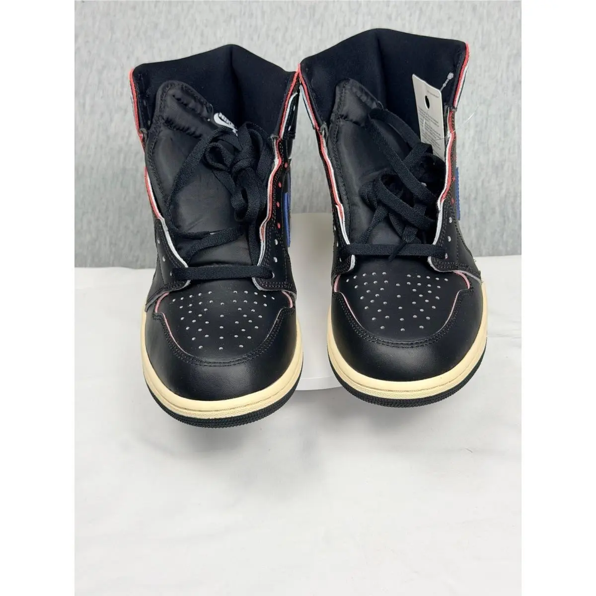 Nike shoes - Jordan 1 Retro High OG Black Muslin - Black 1