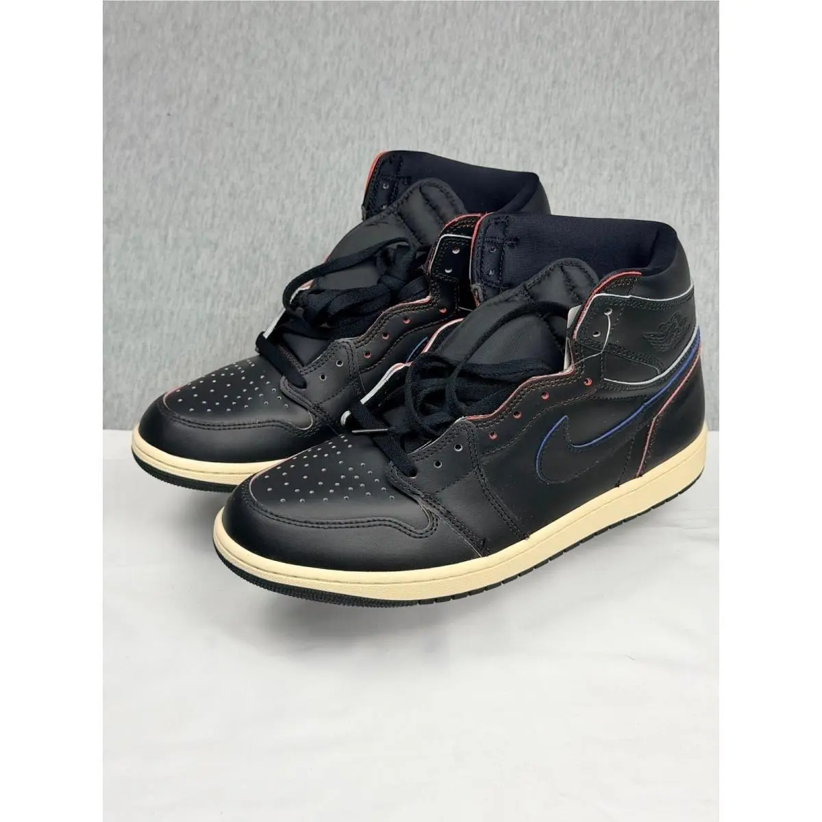 Nike shoes - Jordan 1 Retro High OG Black Muslin - Black 2