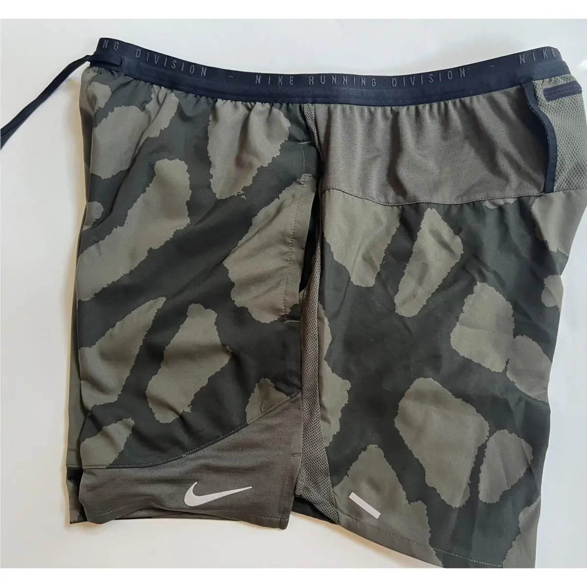 Nike clothing - Nike Stride Run Division 2 in 1 shorts - DQ4761-010 - Multicolor 6
