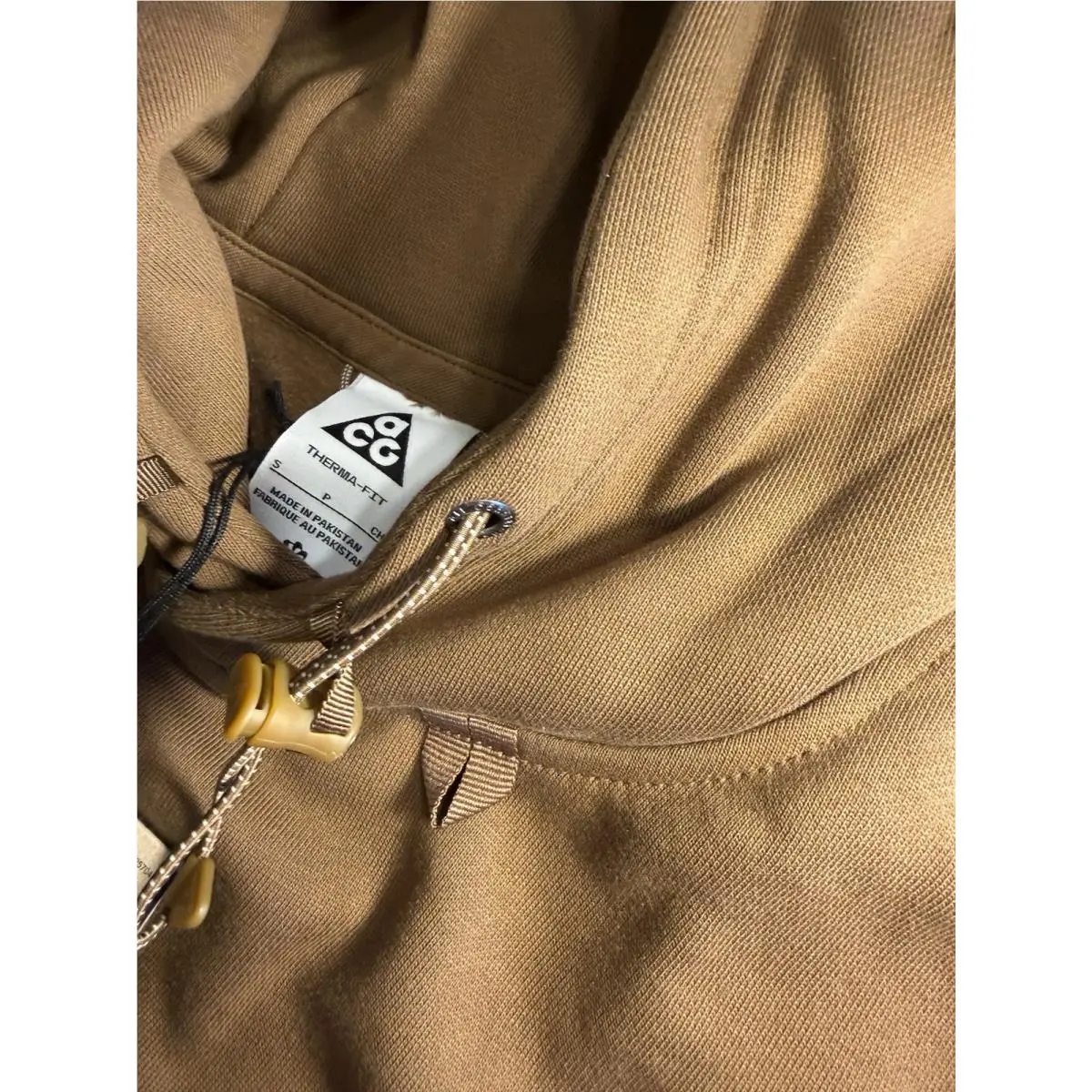 Nike clothing - Brown 1