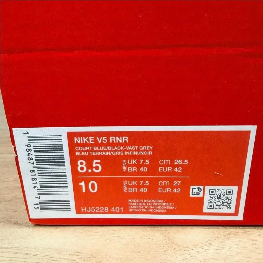 Nike shoes - V5 RNR - RNR - Silver (UPC: 198487818147) 7