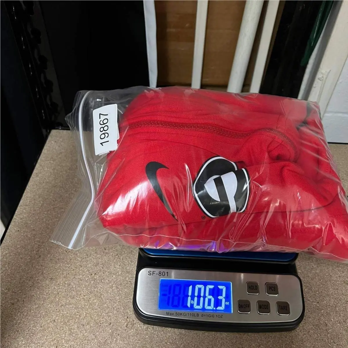 Nike clothing - Red 6
