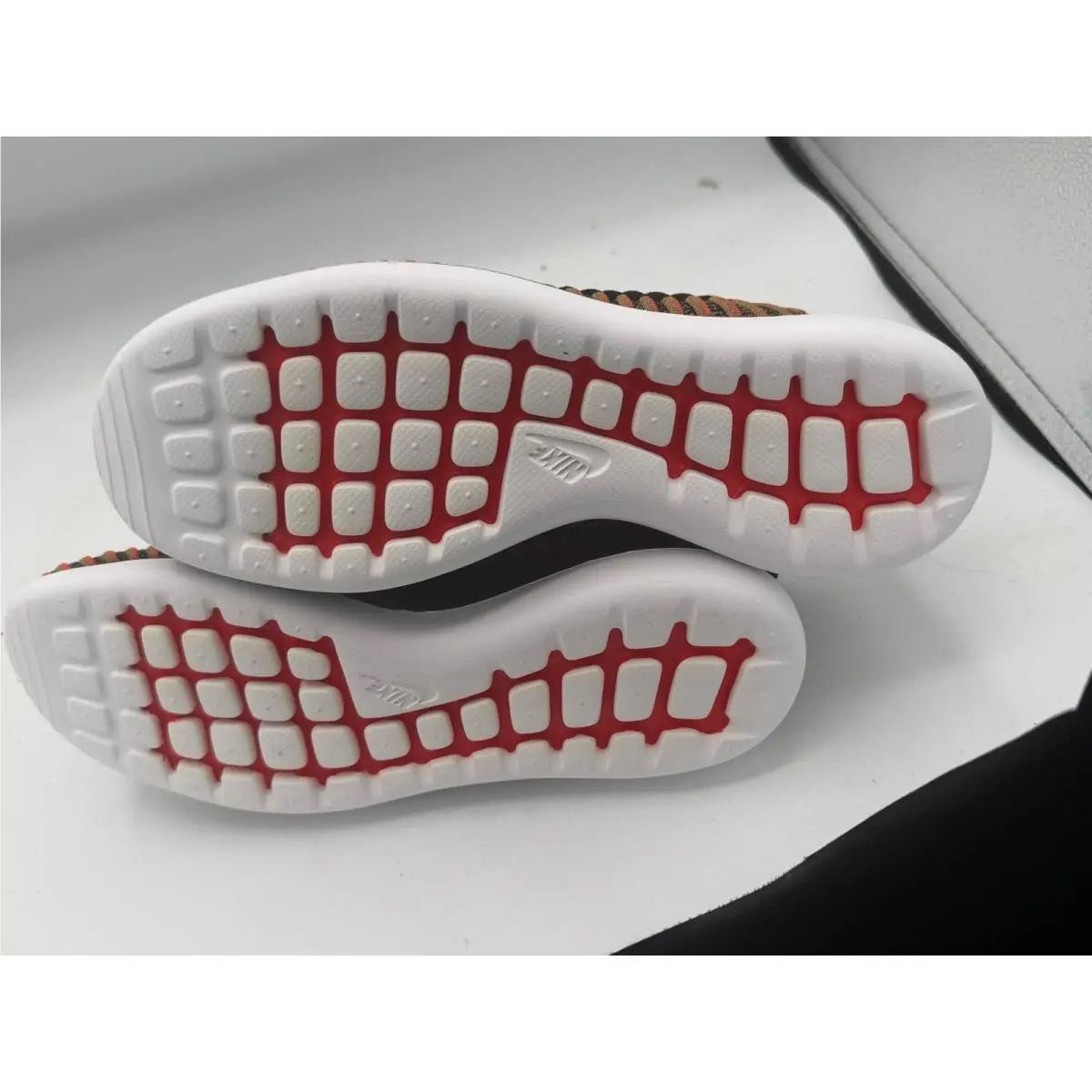 Nike shoes - Nike Roshe Two Flyknit - Roshe Two Flyknit - Multicolor 2