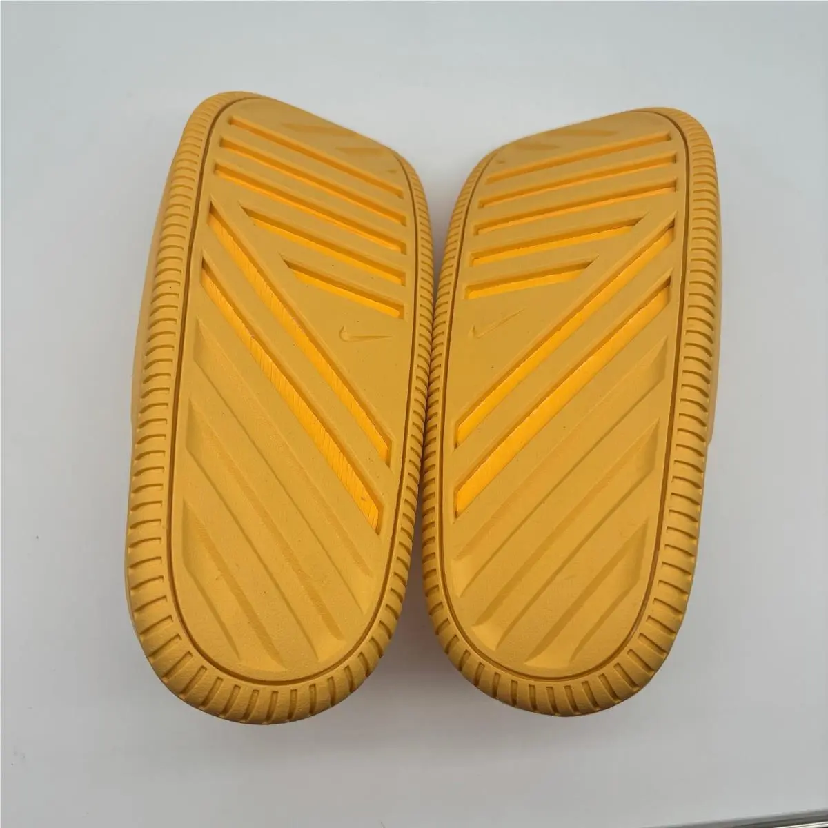 Nike shoes - Nike Calm Slide 2.0 - Calm Slide - Gold 4
