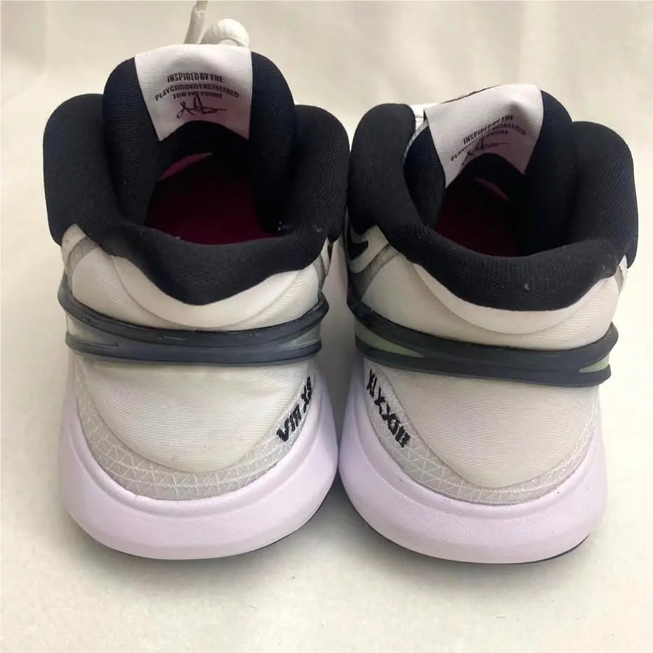 Nike shoes - Black 3