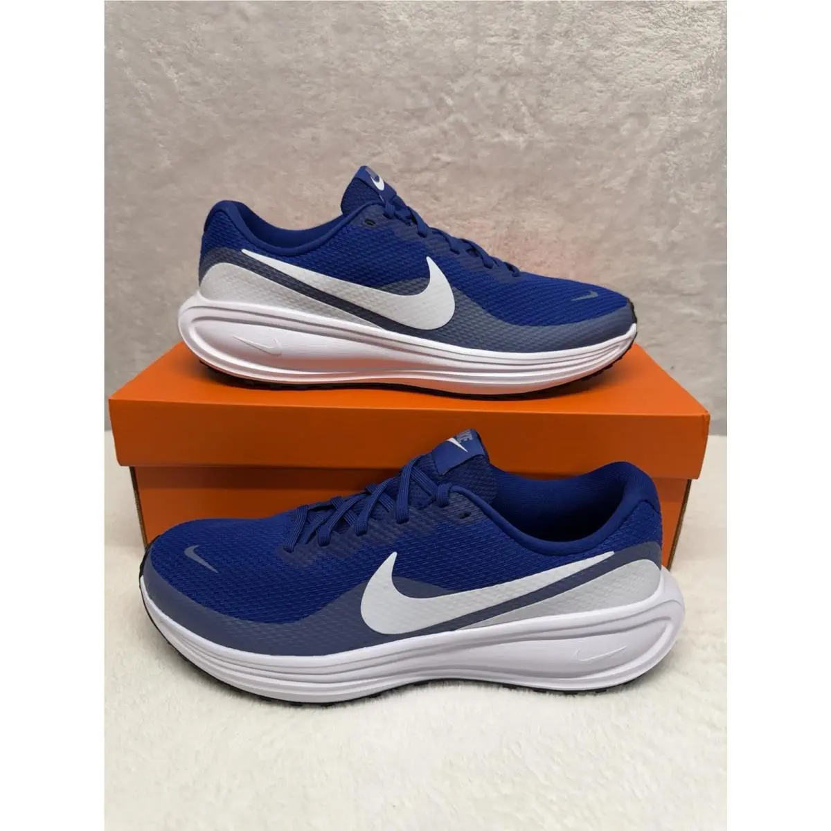 Nike shoes - Nike Revolution 8 - Revolution - White 2