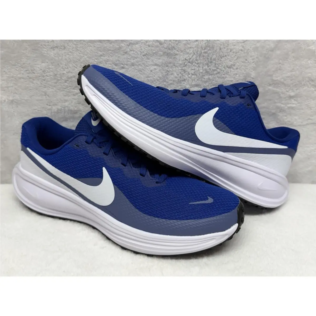 Nike shoes - Nike Revolution 8 - Revolution - White 4