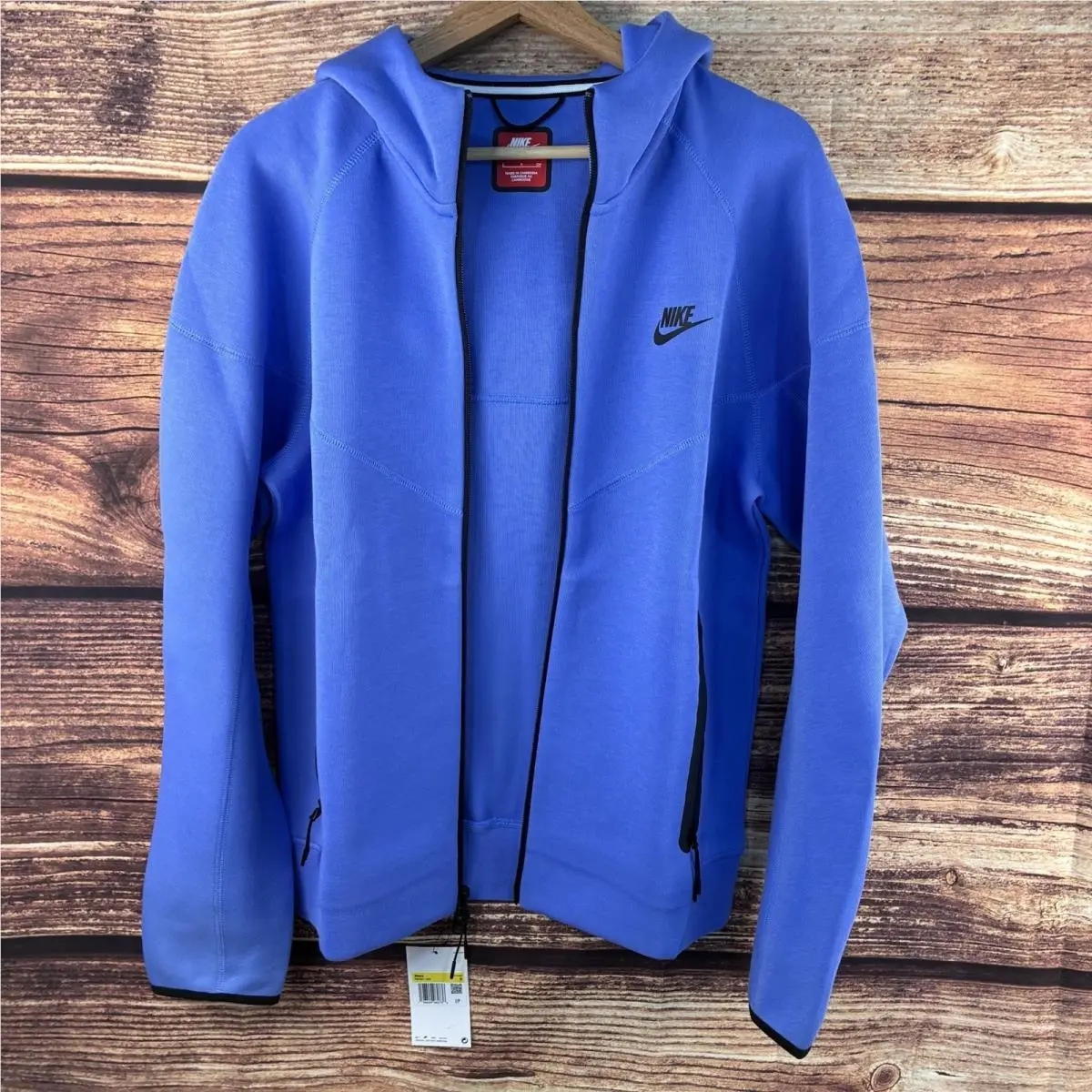 Nike clothing - Black (UPC: 0196609960736) 4