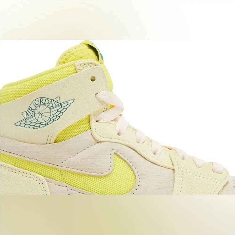 Nike shoes - Jordan 1 Zoom CMFT 2 - Yellow 1