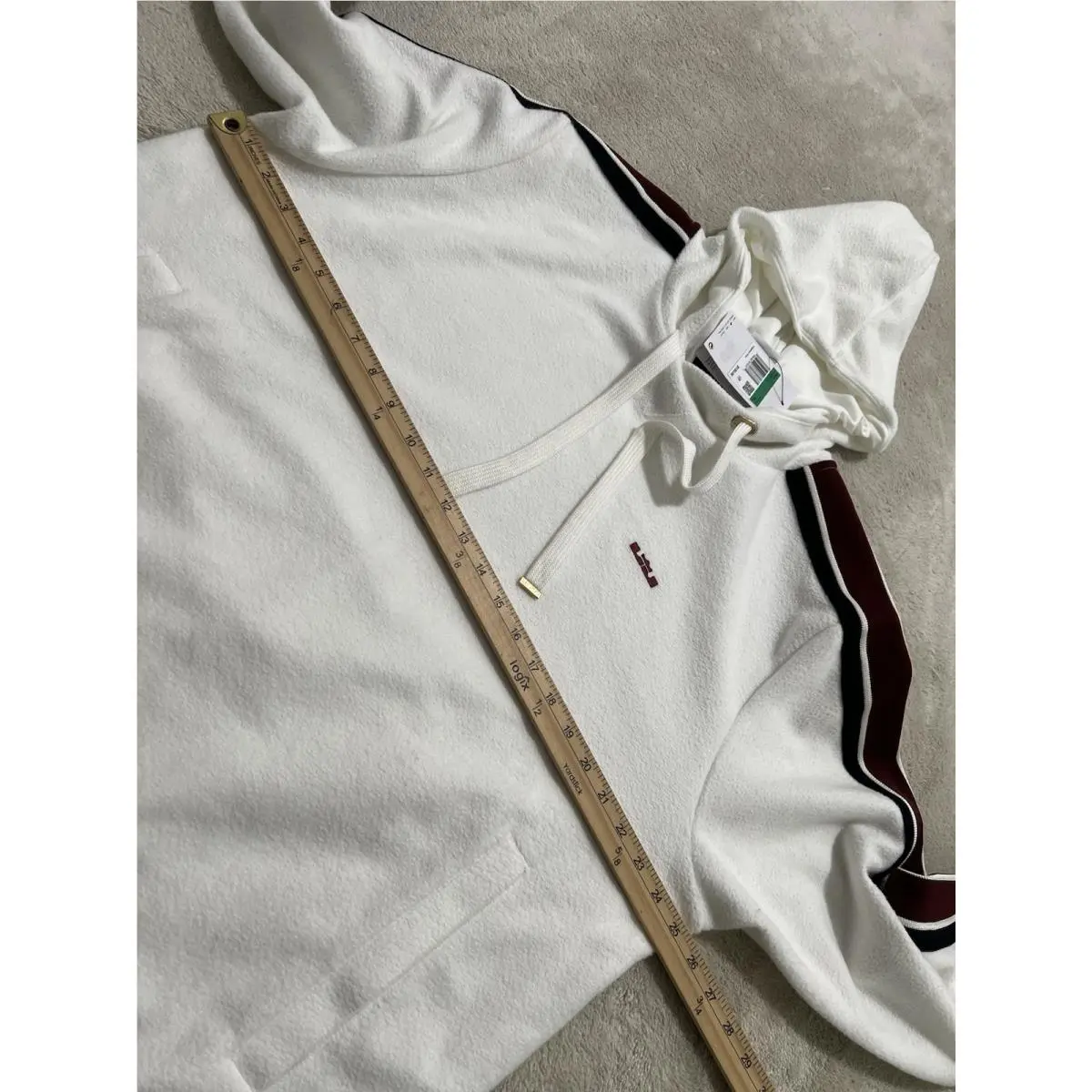Nike clothing - White 1