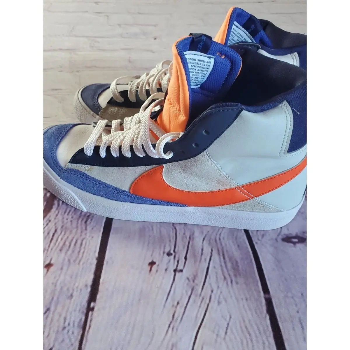 Nike shoes - White 2