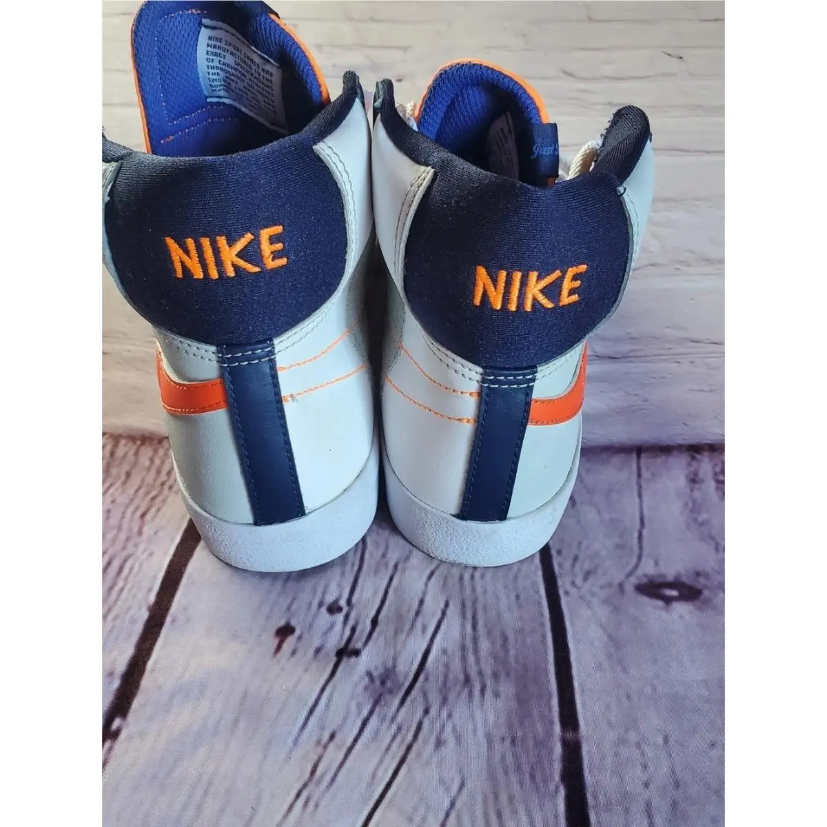 Nike shoes - White 3