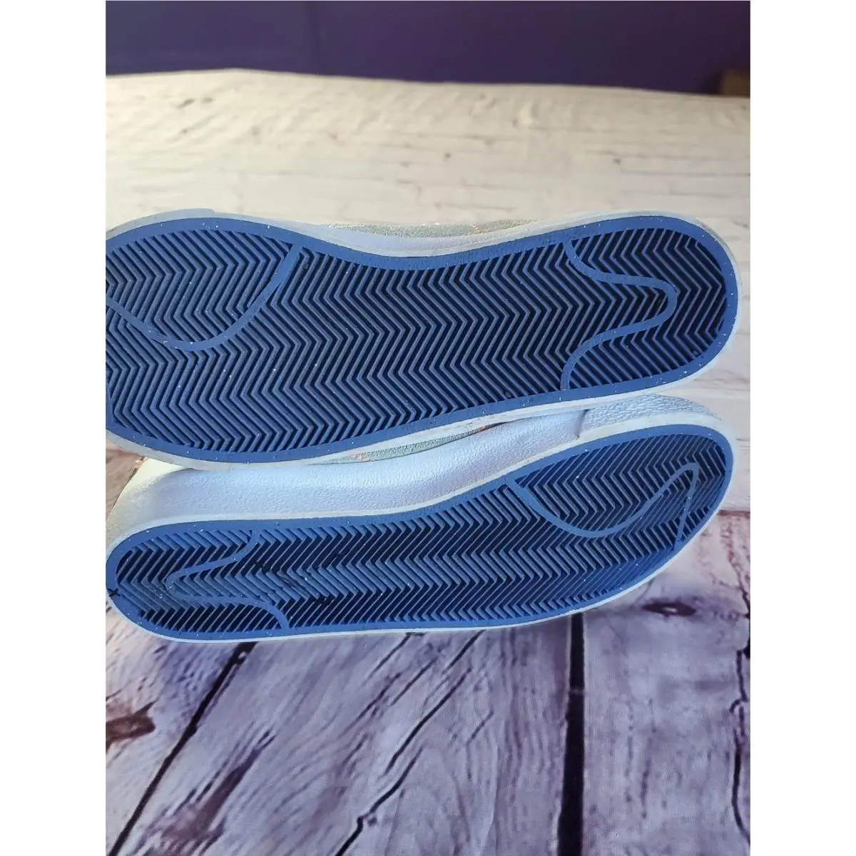 Nike shoes - White 5