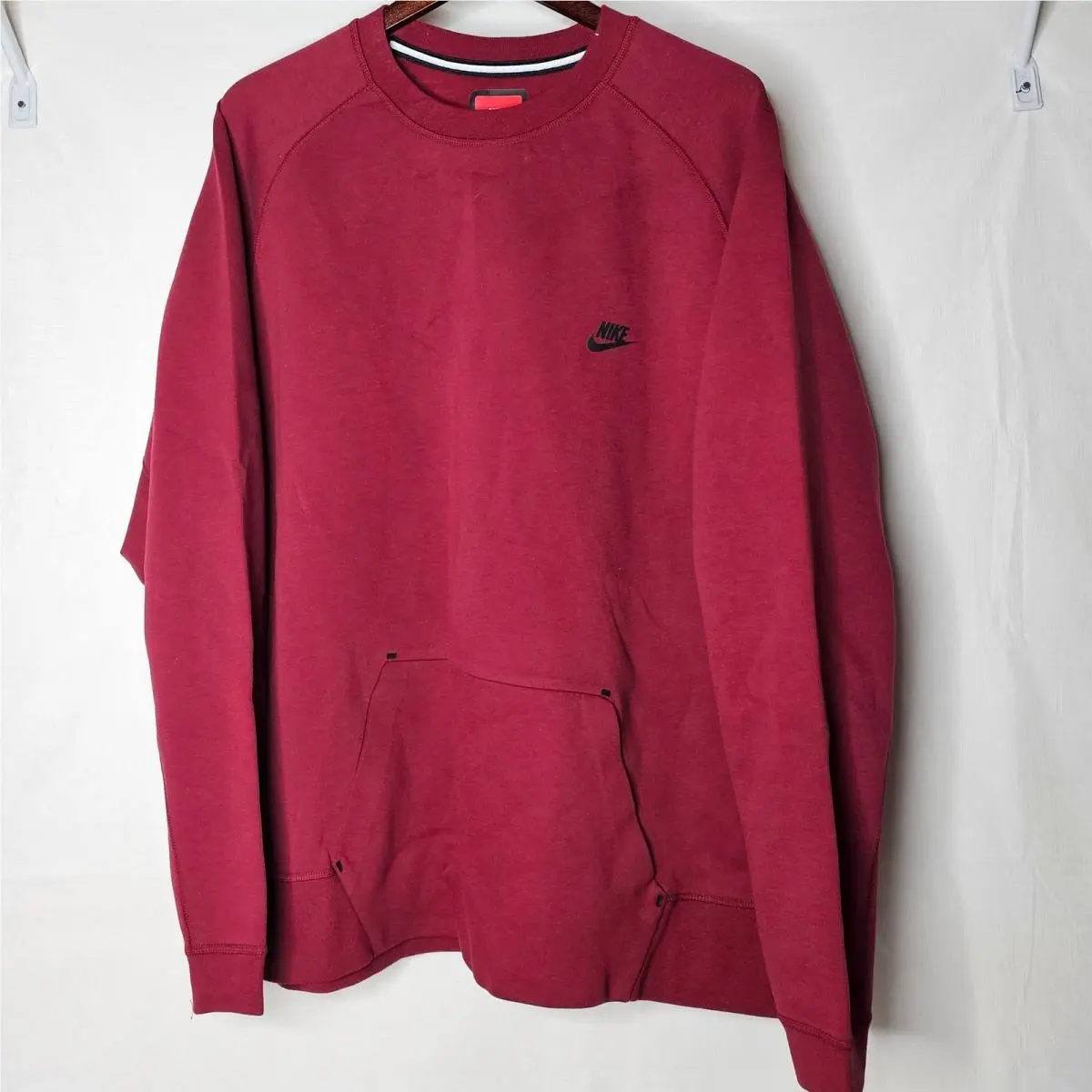 Nike Tech Fleece Crewneck Sweatshirt Burgundy Red Men Large CU4507-638