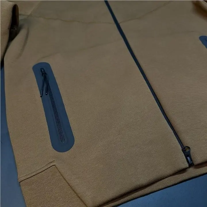 Nike clothing - Tan 3
