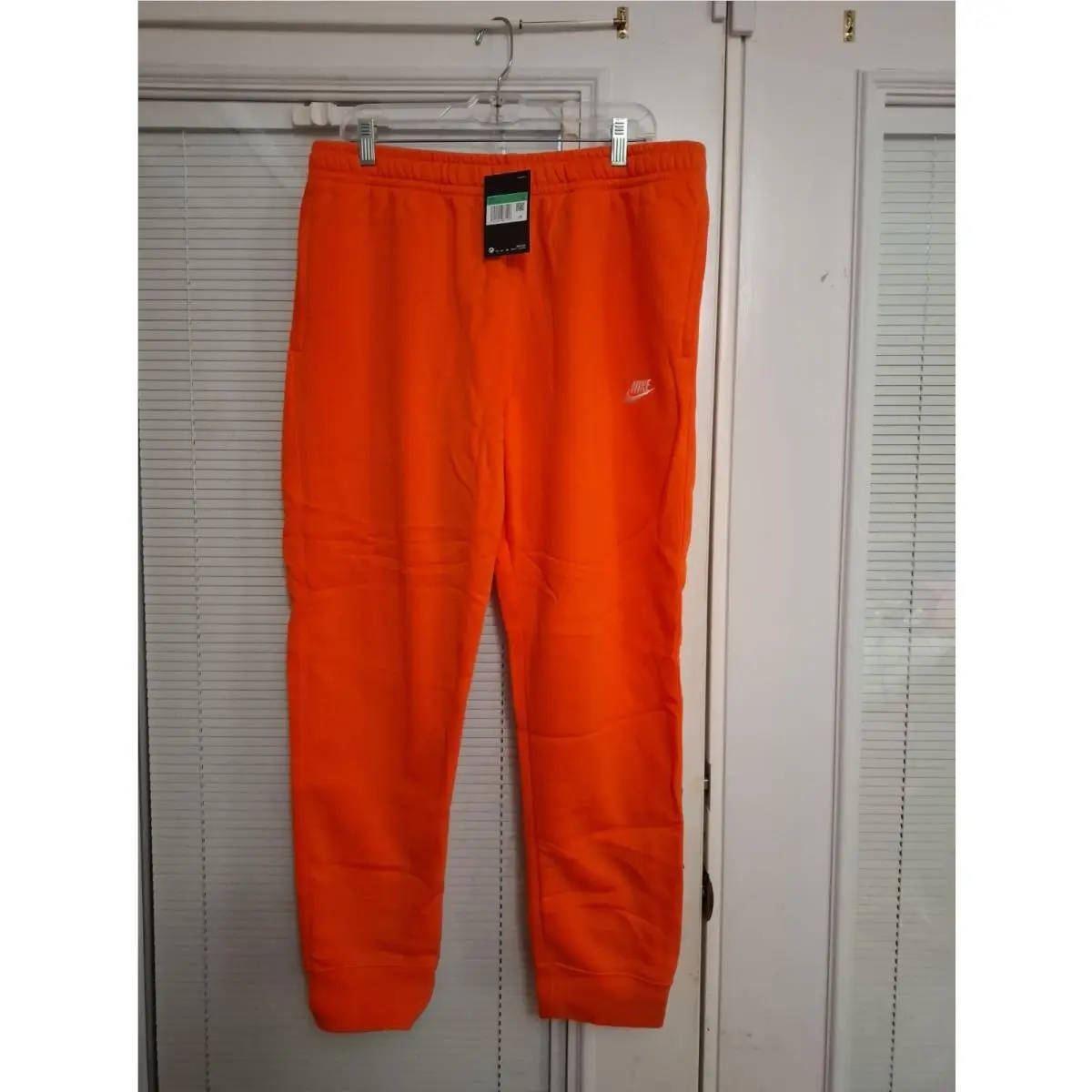 Nike clothing - Orange 4