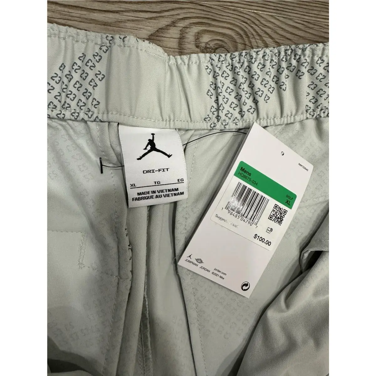 Nike clothing - Jordan Dri-Fit Golf Diamond Shorts - HQ8675-034 - light silver/black (UPC: 198485047907) 3