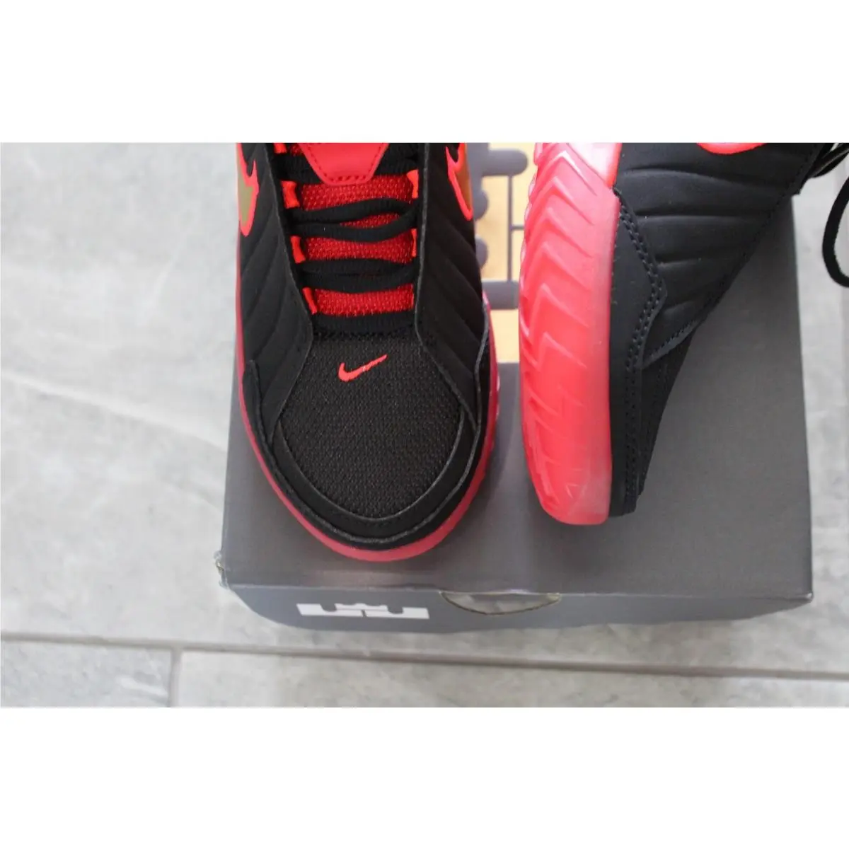 Nike shoes - SNEAKERS - SNEAKERS - Black (UPC: 198726909865) 0
