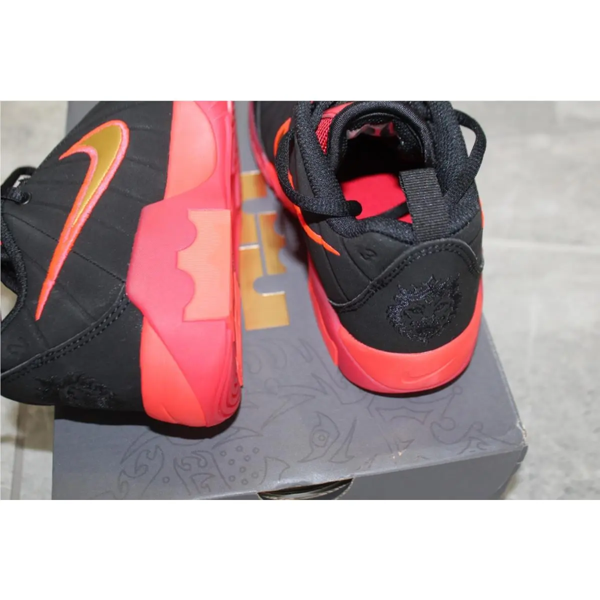 Nike shoes - SNEAKERS - SNEAKERS - Black (UPC: 198726909865) 4