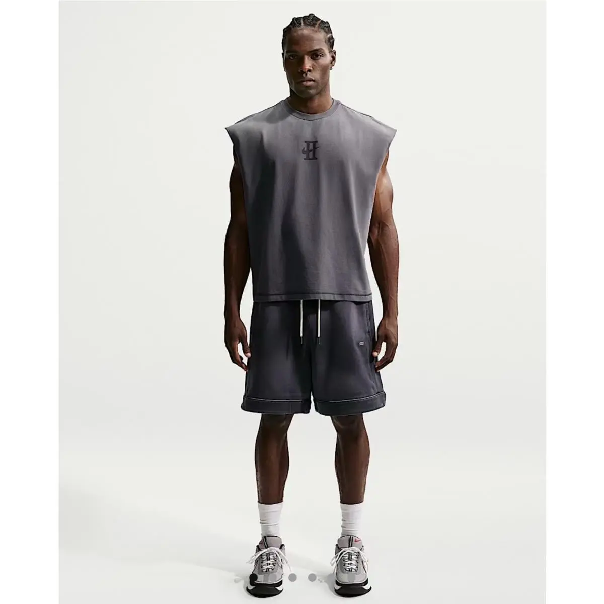 Nike clothing - Gray 4
