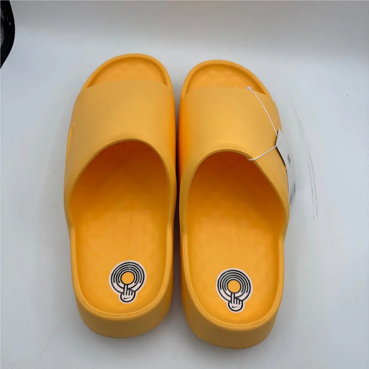 Nike shoes - Nike Calm Slide 2.0 - Calm Slide - Yellow 3