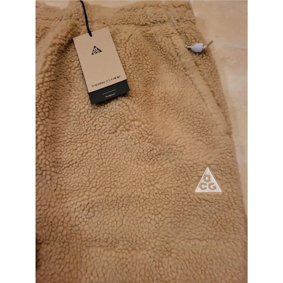 Nike clothing - Tan (UPC: 198486827980) 4