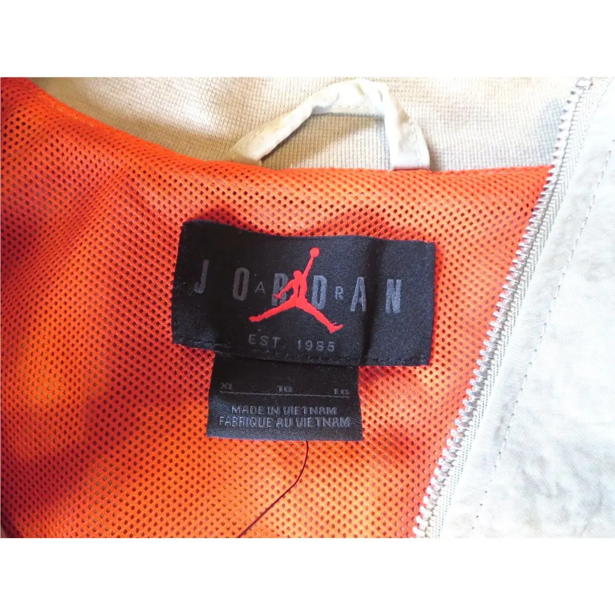 Nike clothing - Medium Khaki/Orange 2