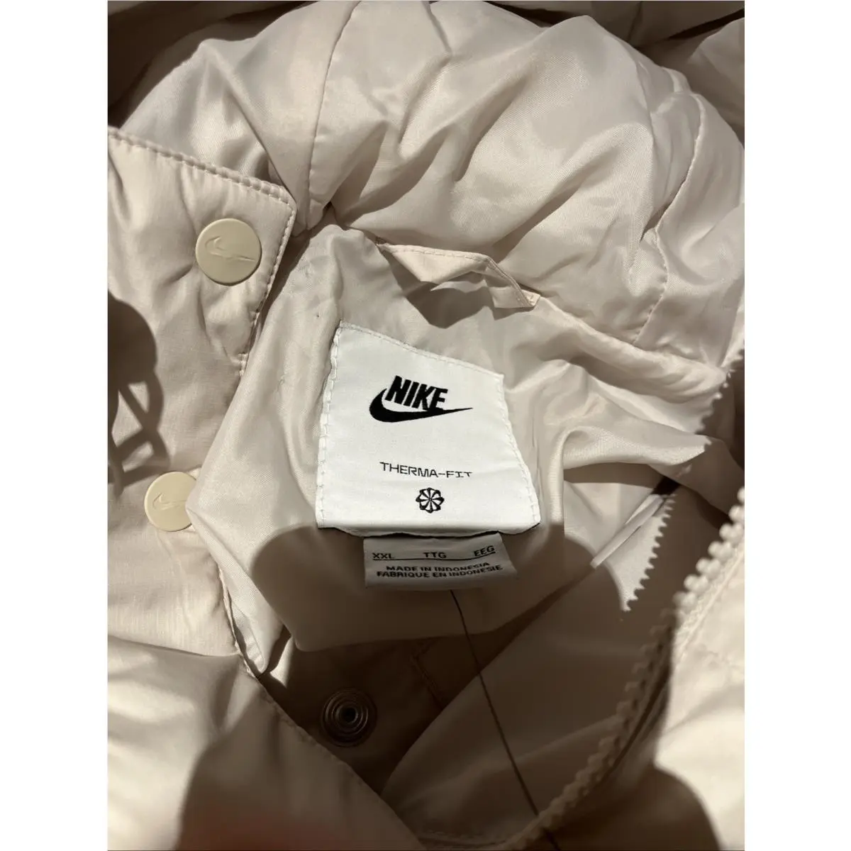 Nike clothing - Light Orewood (UPC: 0197599629641) 12