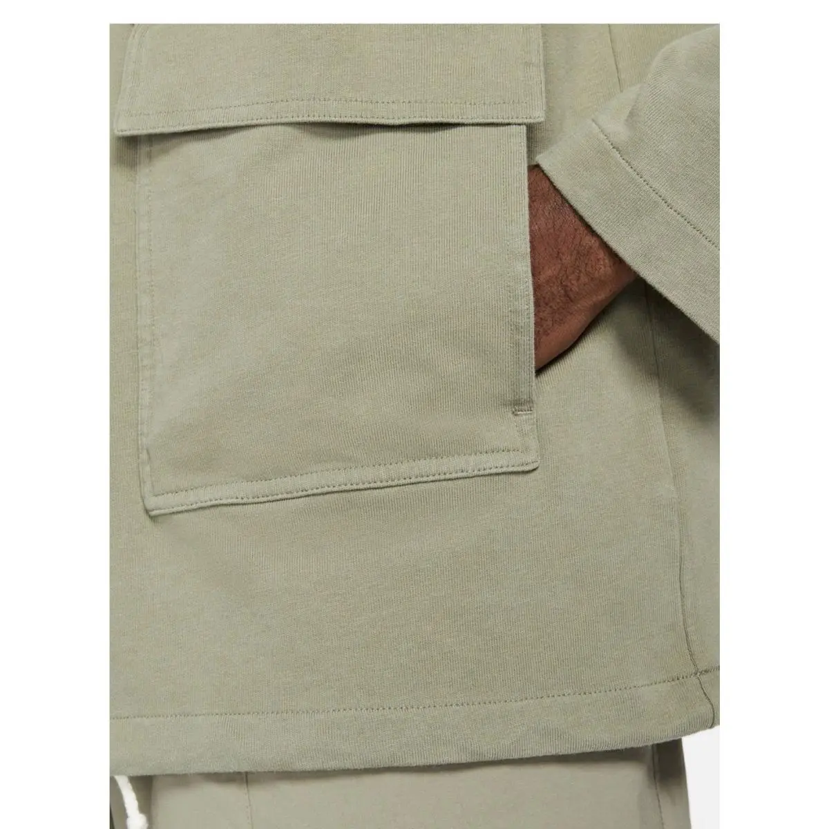 Nike clothing - Green (UPC: 194956082767) 1