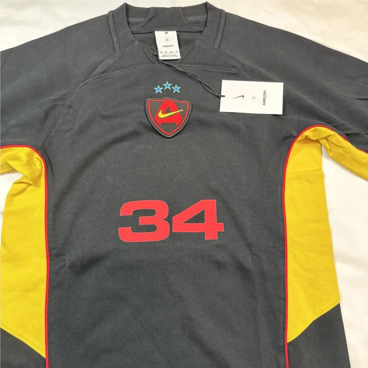 Nike clothing - FJ2038010 - FJ2038010 - Black (UPC: 196609017720) 1
